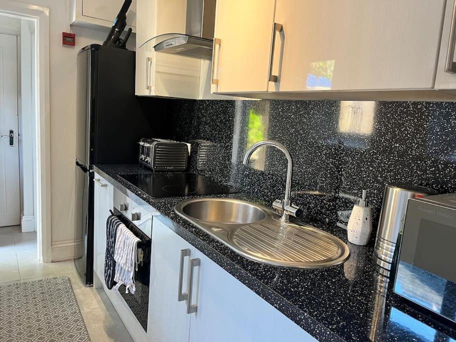 The Mews, Private Parking Included, Windermere Esterno foto